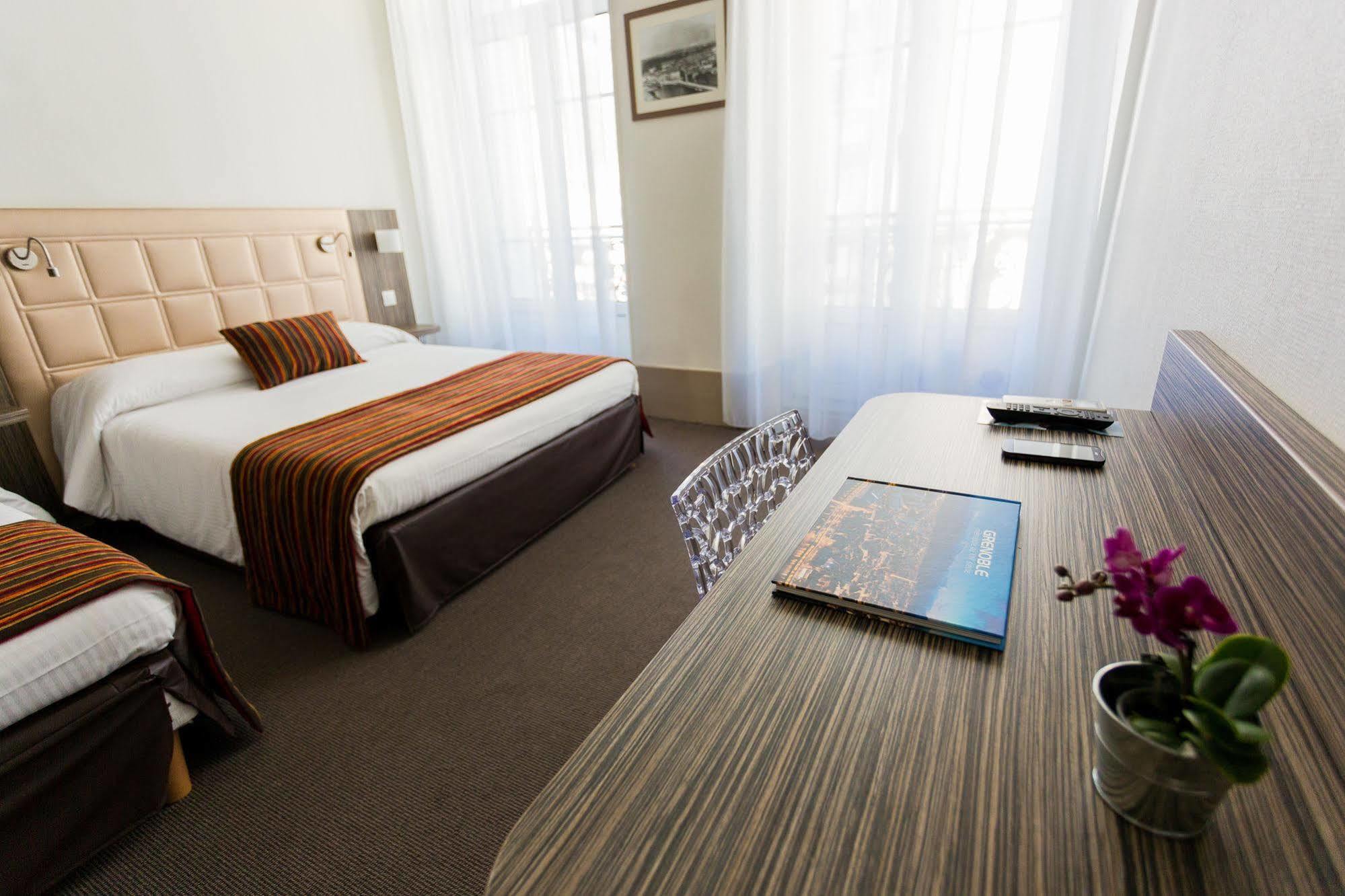 Hotel De L'europe Hyper-centre 3*